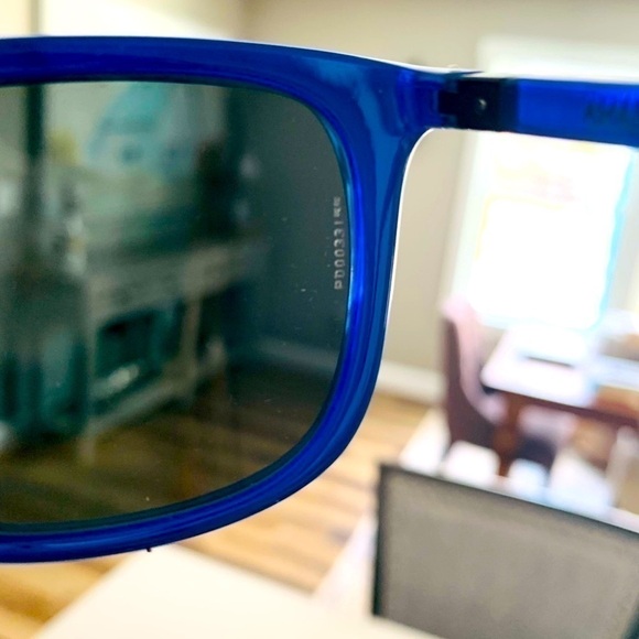 DOLCE & Gabbana Sunglasses - Picture 6 of 14